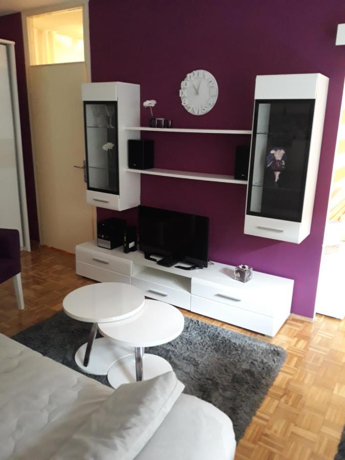 Stan Banjica Belgrado Exterior foto